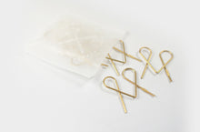 Load image into Gallery viewer, Paper Clip (Niagara) • Dourados • Tools to Liveby