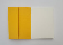 Carregar imagem no visualizador da galeria, Notebook Amarelo Lisboa B6 • The City Works
