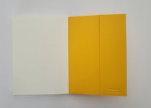 Carregar imagem no visualizador da galeria, Notebook Amarelo Lisboa B6 • The City Works
