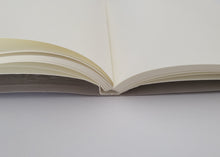 Carregar imagem no visualizador da galeria, Notebook Cinza Liso B6 • The City Works
